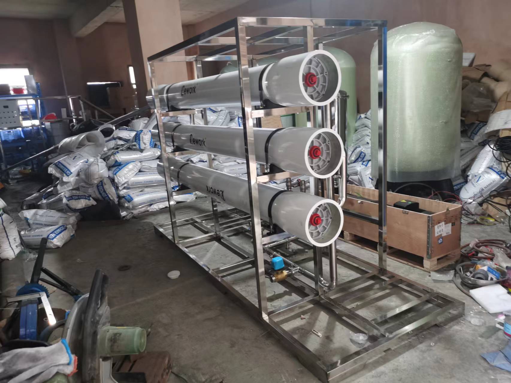 貴陽純水酒廠凈水設備，6噸反滲透設備
